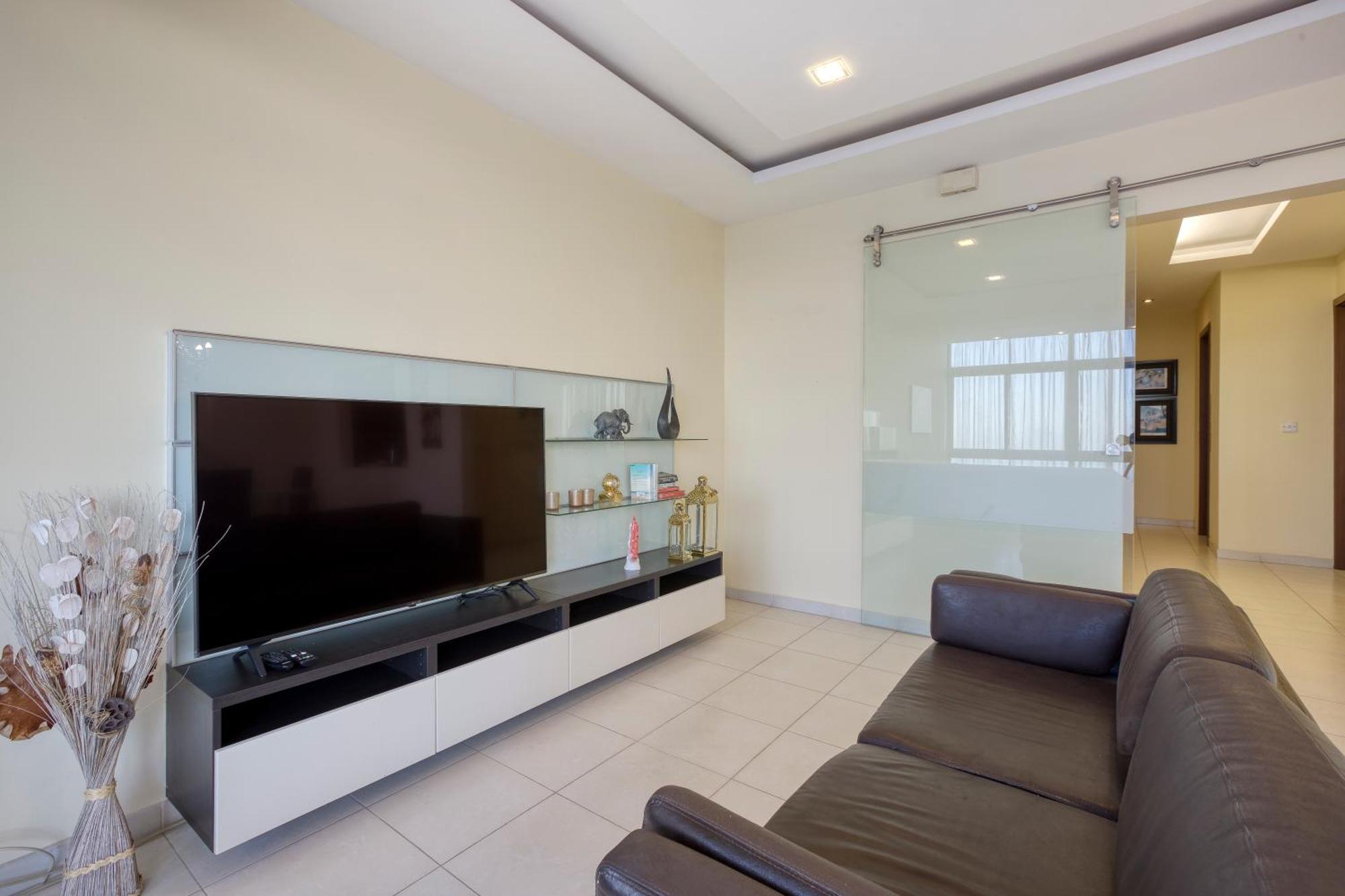 Seafront Sliema Apartment With Balcony & Sea Views By Jl Exterior foto