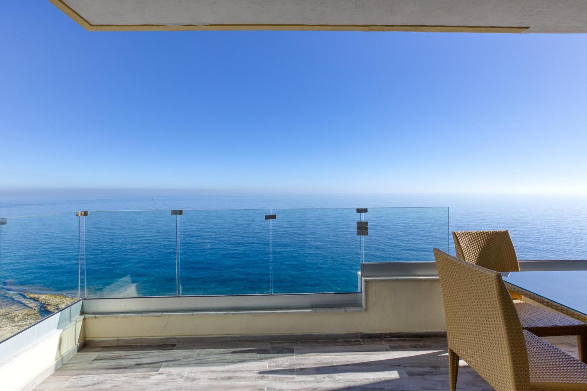 Seafront Sliema Apartment With Balcony & Sea Views By Jl Exterior foto