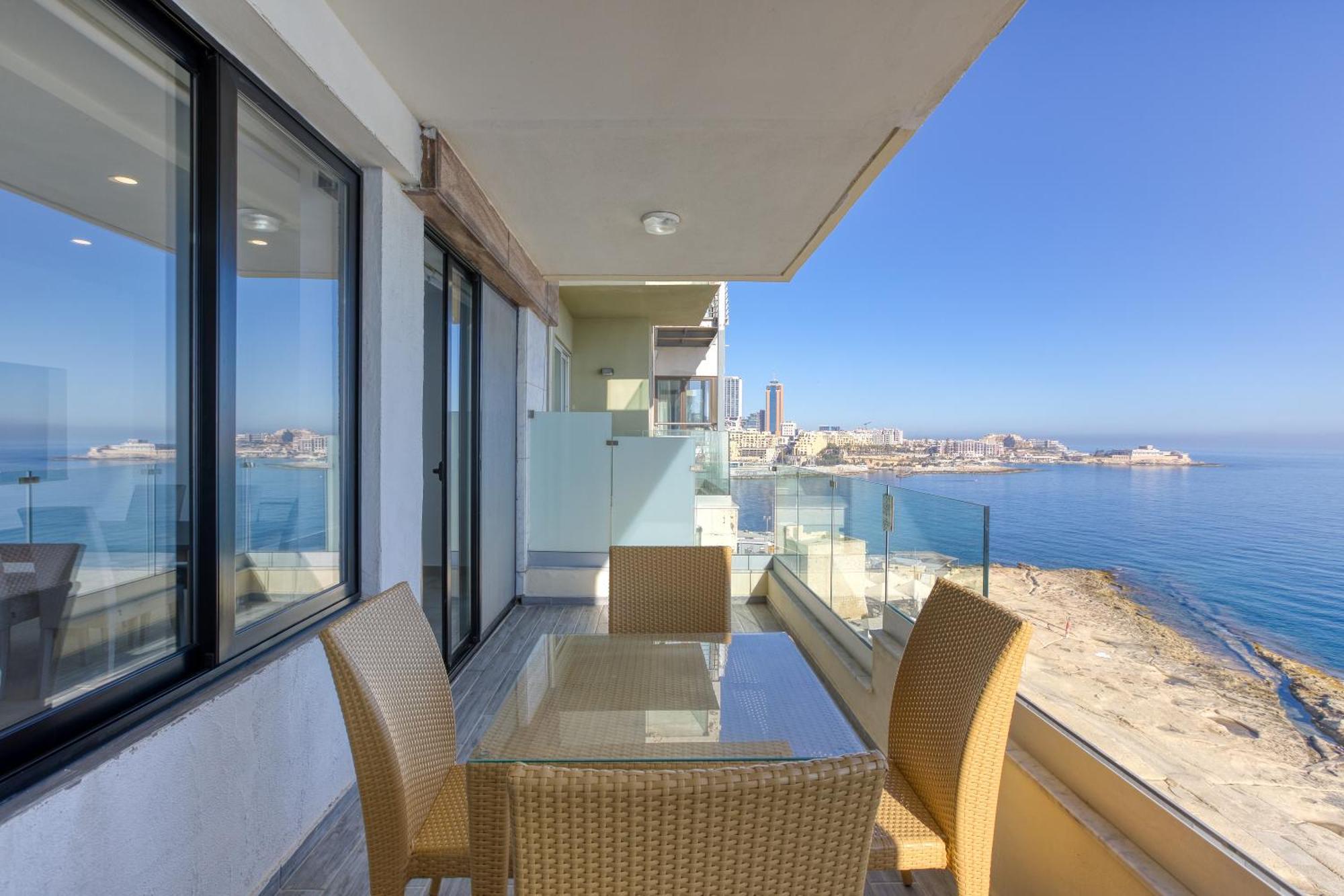 Seafront Sliema Apartment With Balcony & Sea Views By Jl Exterior foto